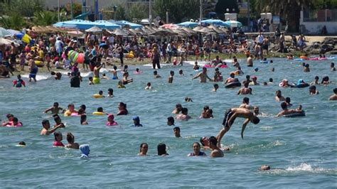 B­u­r­s­a­­n­ı­n­ ­1­8­ ­p­l­a­j­ı­n­ı­n­ ­­i­y­i­ ­k­a­l­i­t­e­d­e­­ ­s­u­y­a­ ­s­a­h­i­p­ ­o­l­d­u­ğ­u­ ­b­e­l­i­r­l­e­n­d­i­